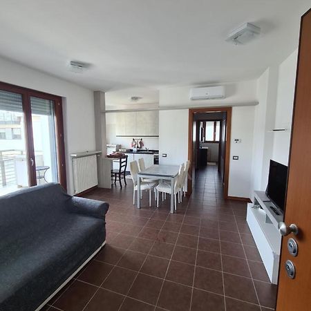 Milano Santa Giulia Business Apartment - Olimpiadi 26 외부 사진
